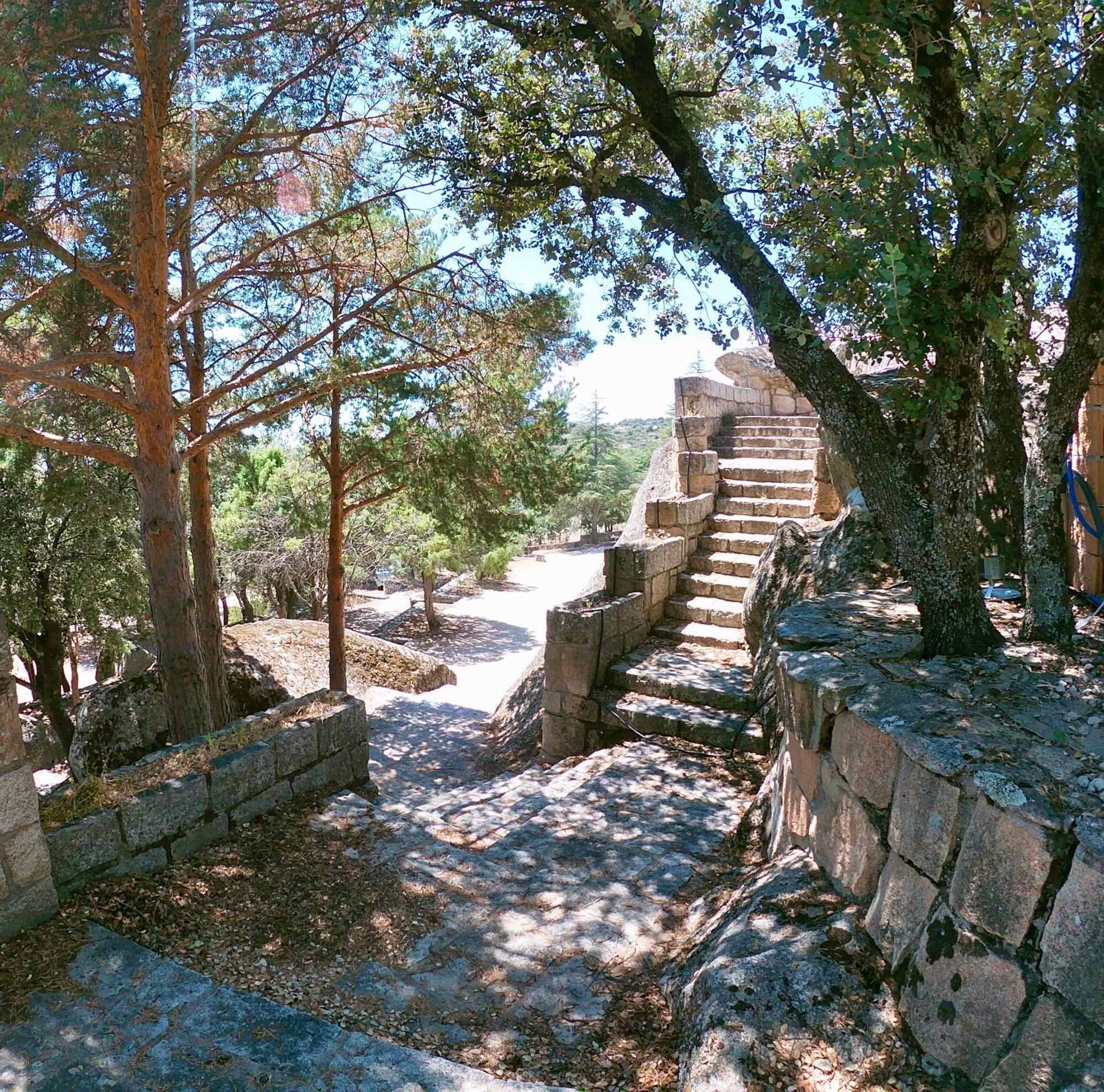 Cabanas Rusticas Dentro De La Finca El Castillo La Cabrera Bagian luar foto